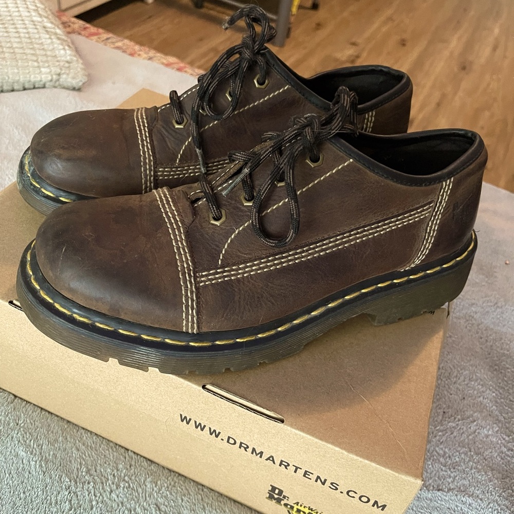 Vintage Dr Martens Y2K Oxford Work Shoes Women’s size 11/mens 9.5